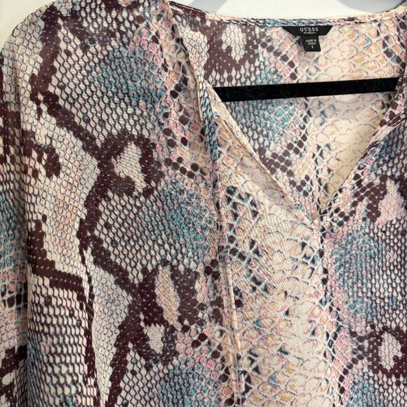 GUESS Snake Print Ruffle Sleeve Flowy Blouse Size Large - Picture 6 of 11